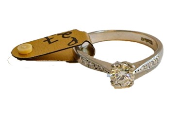 Lot 1116 - A platinum diamond solitaire ring, the round...