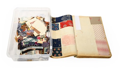 Lot 2238 - Quantity of Early 20th Century and Later Loose...