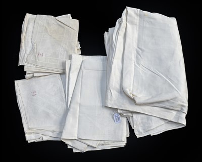 Lot 2116 - A Stylised 19th Century White Linen Damask...