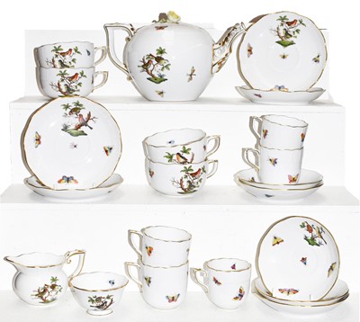 Lot 27 - Herend Rothschild bird pattern porcelain part...