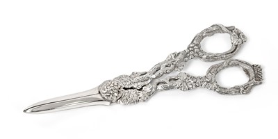 Lot 2038 - A Pair of Victorian Silver Grape-Scissors