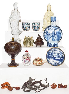 Lot 248 - A large Chinese blanc de chine statue of...