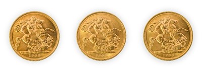 Lot 154 - Elizabeth II, Sovereigns (3), 1968, young head...