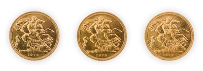 Lot 158 - Elizabeth II, Sovereigns (3), 1979, second...