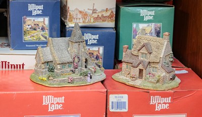 Lot 258 - A quantity of Liliput Lane cottages, including...