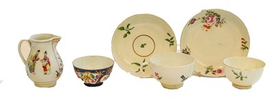 Lot 286 - A collection of Worcester porcelain, including...