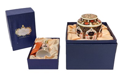 Lot 308 - A quantity of Royal Crown Derby porcelain...