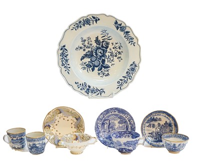 Lot 290 - A Worcester Pinecone pattern soup plate circa...