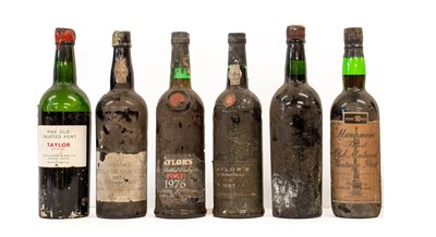 Lot 25 - Offley 1954 Port (one bottle), Taylor's Quinta...