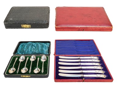 Lot 324 - Assorted silver to include a cased set of six...