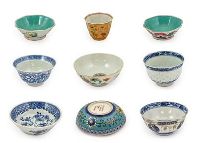 Lot 672 - A Chinese Porcelain Octagonal Tea Bowl, Kangxi,...