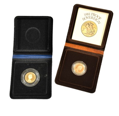 Lot 285 - 2 x Elizabeth II, Proof Sovereigns: 1979...