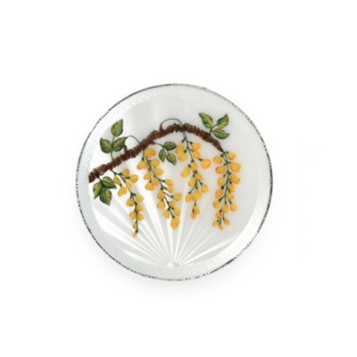 Lot 2064 - An Elizabeth II Silver and Enamel Compact