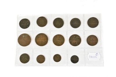 Lot 116 - Ireland, George II Halfpenny 1752, Type 3, obv....
