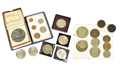 Lot 433 - R.M.S. Lusitania Medal, obv. KEIE BANNWARE...