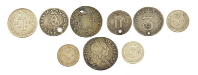 Lot 179 - 8 x Maundy Coins, including: Charles II...