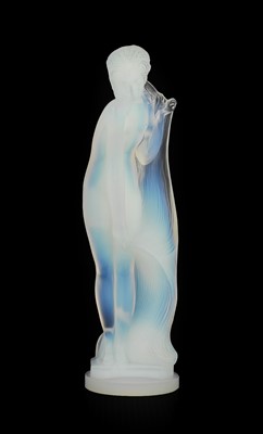 Lot 23 - An Art Deco Nu Longs Cheveux Opalescent Glass...