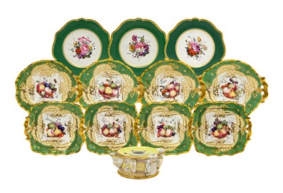 Lot 67 - A Set of Three Chamberlain's Worcester...
