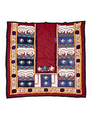 Lot 532 - Uzbek/Tajik Suzani, circa 1960 Work in silk on...