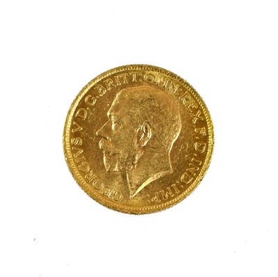 Lot 257 - 2 x George V, Sovereigns: 1911S and 1917P, obv....