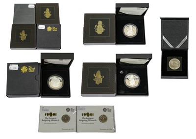 Lot 393 - 2 x Elizabeth II, 'The Queen's Beasts' Silver...