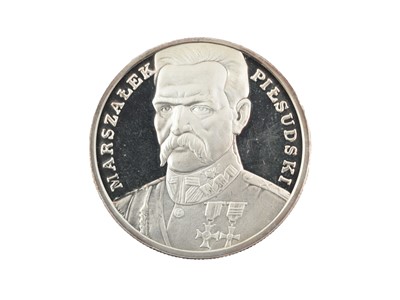 Lot 180 - Poland, Silver Proof 100,000 Zlotych 1990, obv....