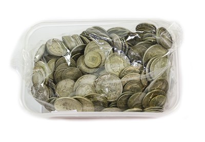 Lot 122 - Pre-1947 Silver halfcrowns, shillings,...