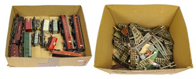 Lot 110 - Hornby Dublo 3 Rail Locomotives And Rolling Stock
