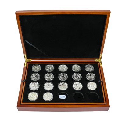 Lot 214 - 16 x Silver 2oz Bullion Coins, including:...
