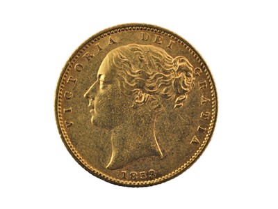 Lot 243 - Victoria, Sovereign 1853, obv. young head left,...