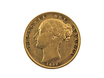 Lot 238 - Victoria, Sovereign 1848, obv. second young...