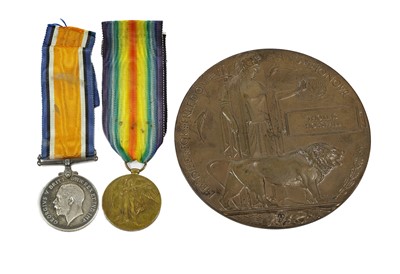 Lot 2019 - A First World War Pair, comprising British War...