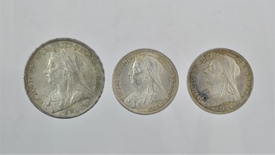 Lot 102 - ♦14 x Victoria, Old Head Silver Coins...