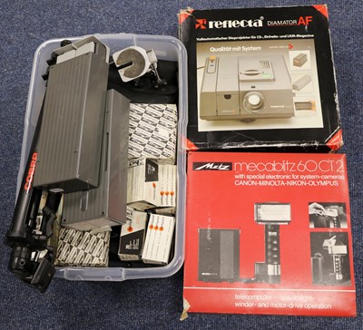 Lot 346 - Various Camera Related Items