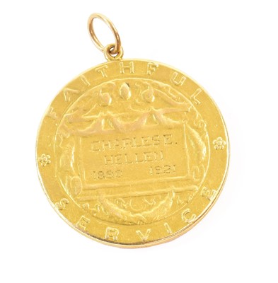 Lot 2030 - An H J Heinz Company 14K Gold Faithful Service...