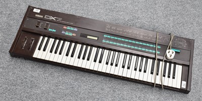 Lot 162 - Yamaha DX7 Digital Programmable Algorithm Synthesizer
