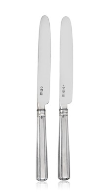 Lot 2039 - A Set of Twelve George III Silver Fruit-Knives
