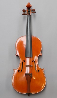 Lot 68 - Violin