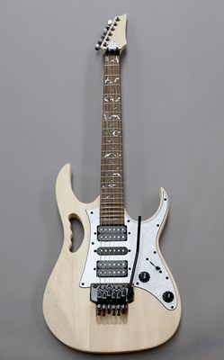 Lot 113 - Constructed Kit Guitar