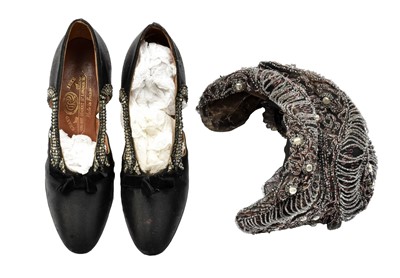 Lot 2031 - Circa 1920s Costume Accessories comprising a...