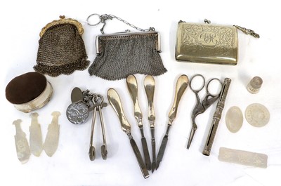 Lot 2062 - Collection of Early 20th Century Sewing and...