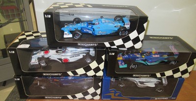 Lot 132 - Minichamps F1 Group 1:18 Scale