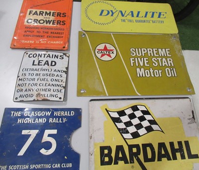 Lot 100 - ~ A Collection of 1940's and Later Tin...