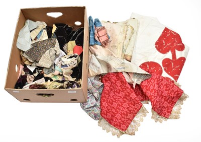 Lot 2176 - Assorted Late 19th Century/Early 20th Century...