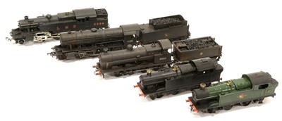 Lot 142 - Constructed Kits With Motors