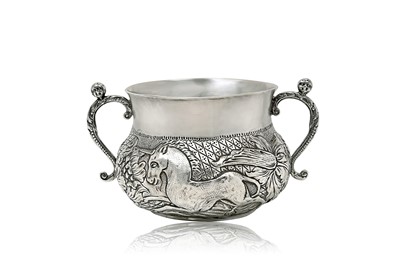 Lot 2002 - A Charles II Silver Porringer