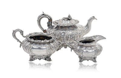 Lot 2065 - A Three-Piece Victorian Irish Silver Tea-Service