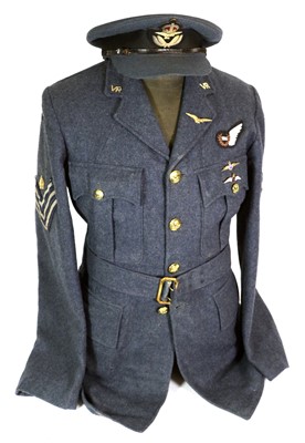 Lot 105 - A Second World War RAF Officer's Visor...