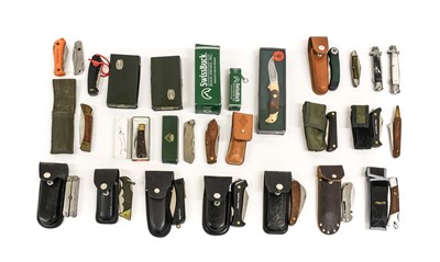 Lot 146 - A Collection of Thirty Six Good Quality...