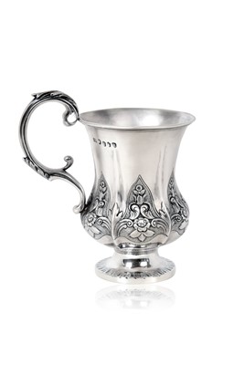 Lot 2066 - A Victorian Irish Silver Mug
